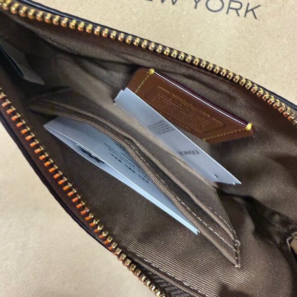 coach Corner Zip Wristlet In Signature Canvas With Halloween Print ccl20 - Picture 4 of 5